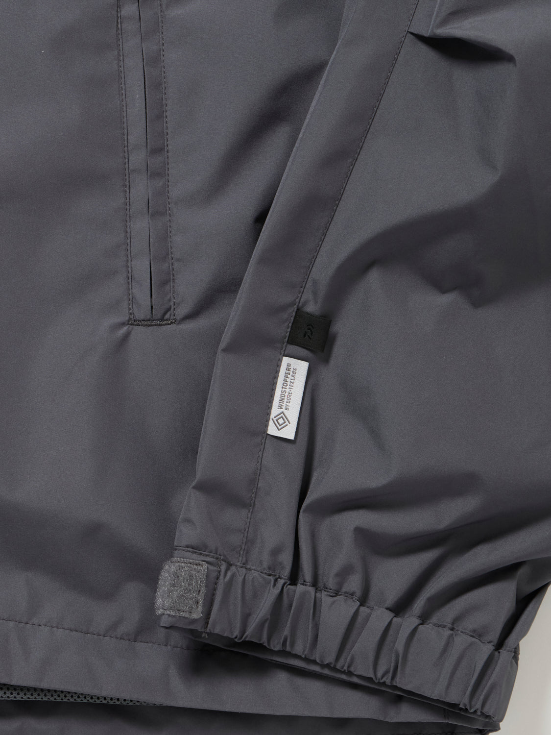 GORE-TEX WINDSTOPPER® TECH ARMED SHELL JACKET