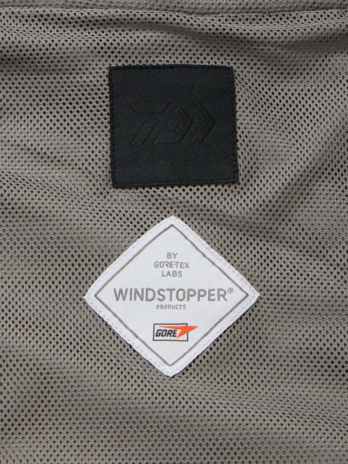 GORE-TEX WINDSTOPPER® TECH 2WAY WINDBREAKER JACKET