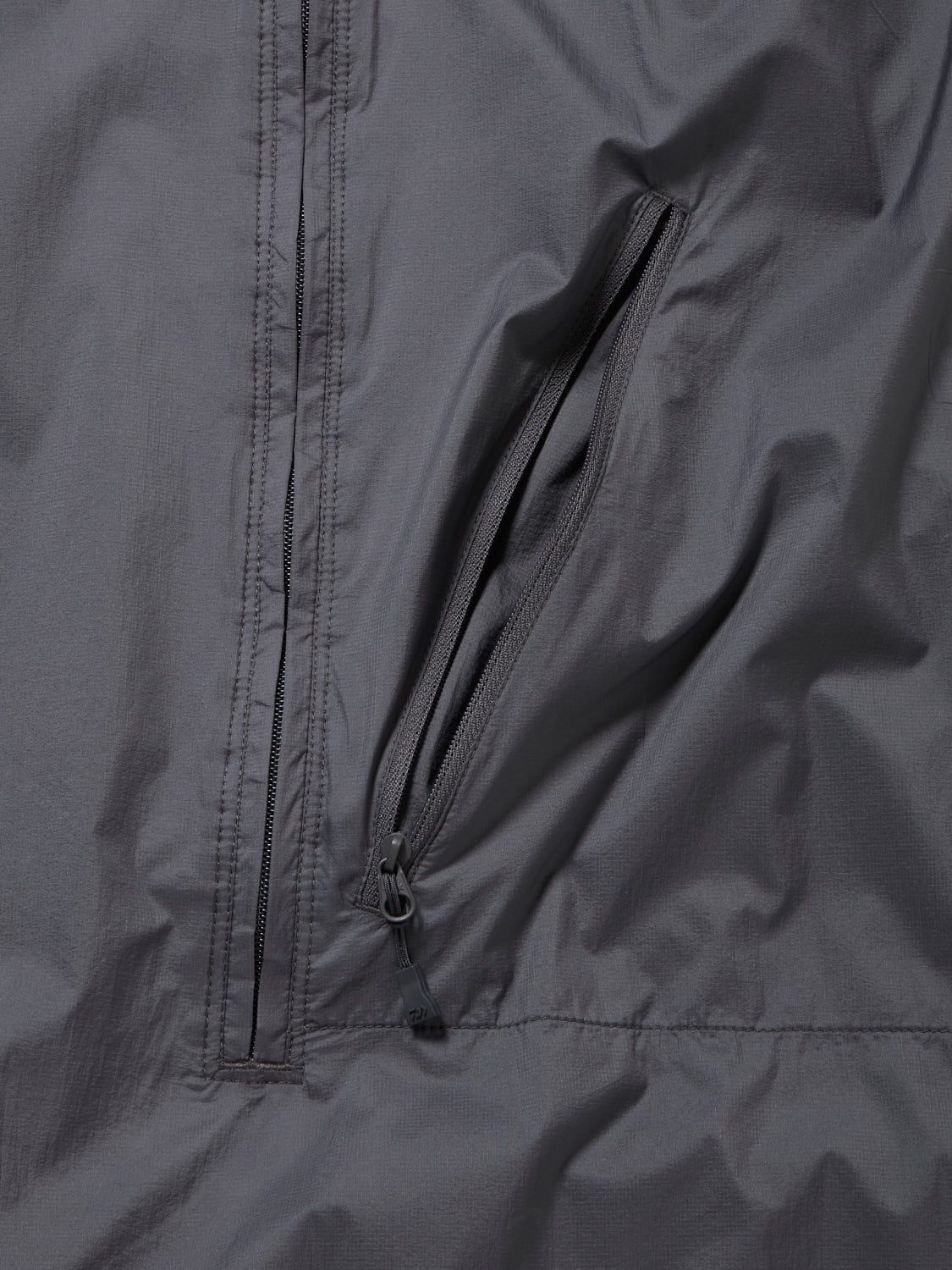 TECH WIND SHELL VEST