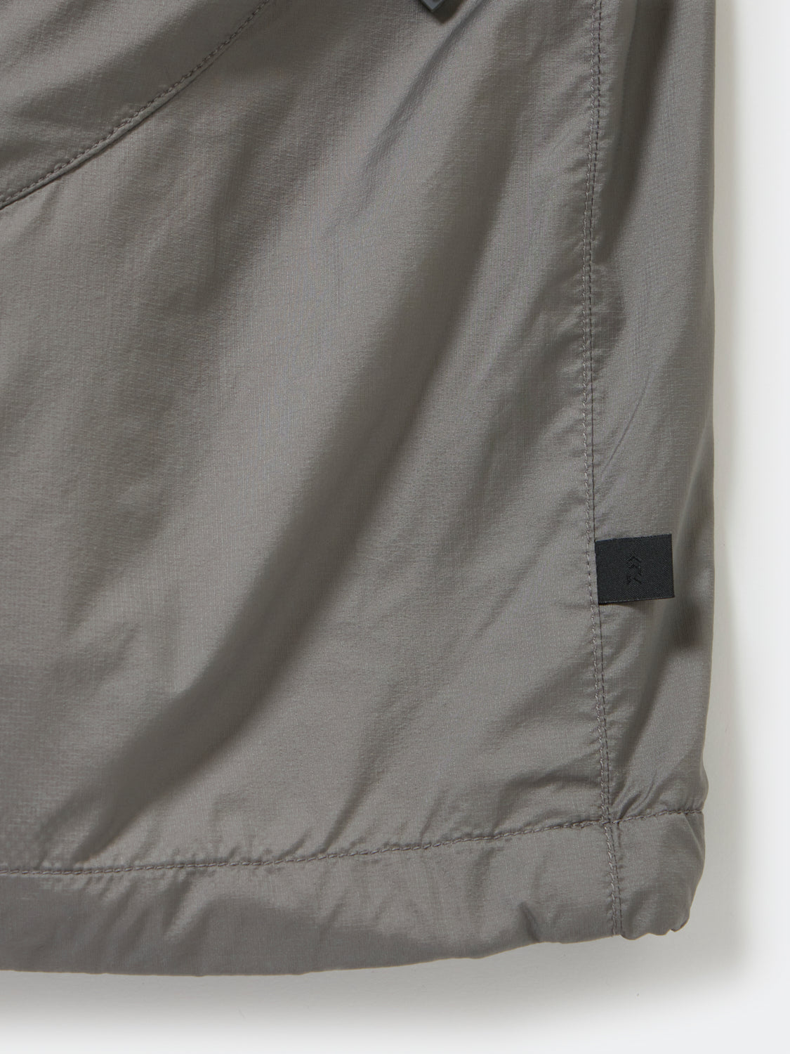 TECH WIND SHELL JACKET