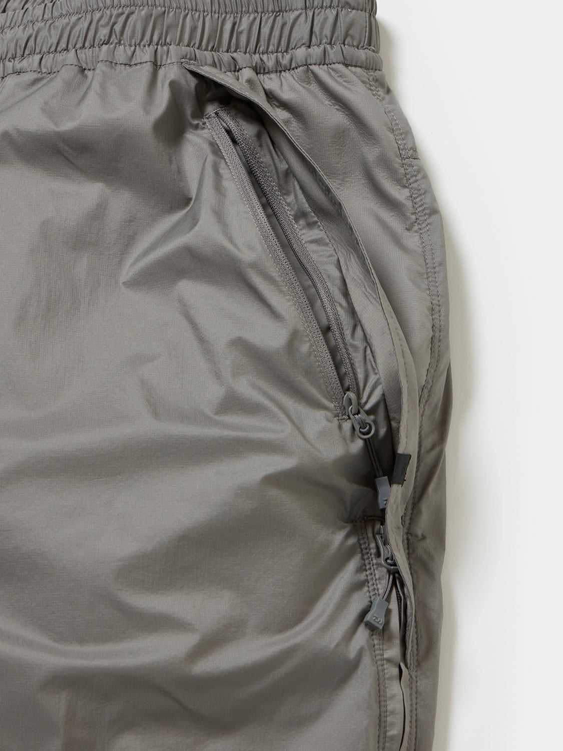 TECH WIND SHELL PANTS
