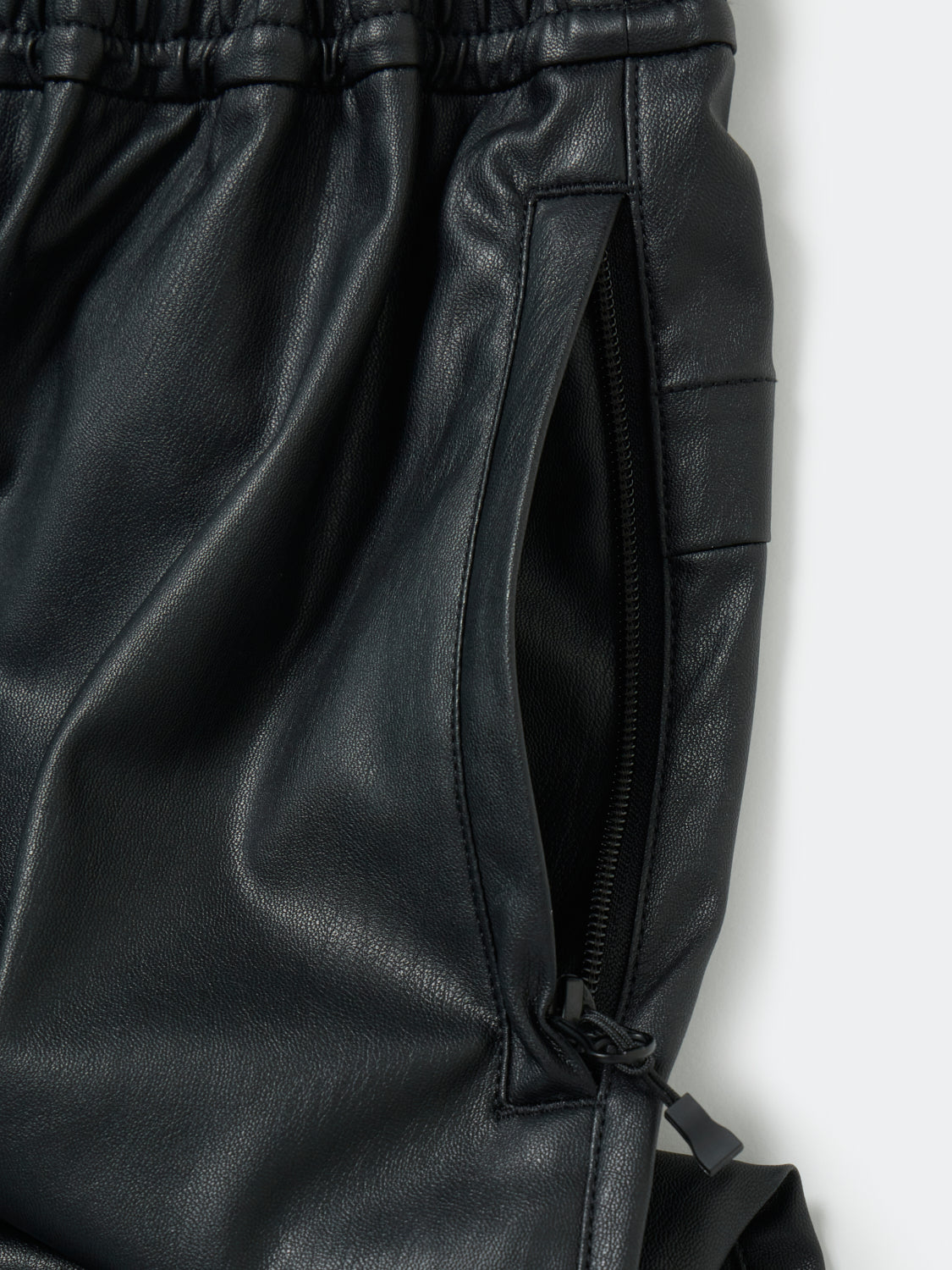 TECH SYNTHETIC SKIN WINDBREAKER PANTS