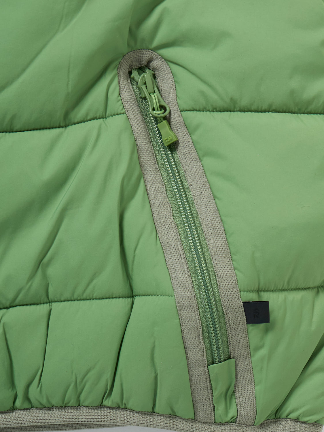 TECH REVERSIBLE CLIMBERS PUFF VEST