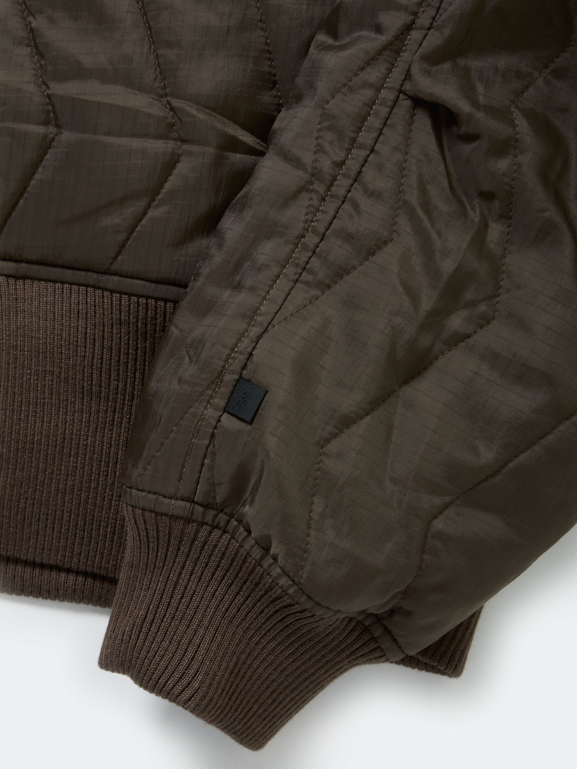 W's TECH ARMY QULTING HIGH NECK JACKET