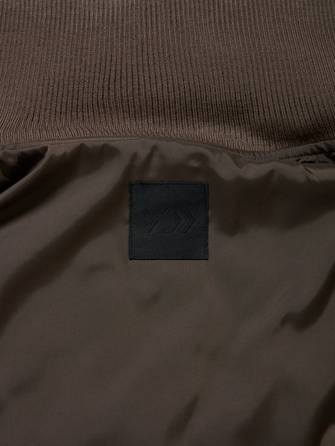 W's TECH ARMY QULTING HIGH NECK JACKET