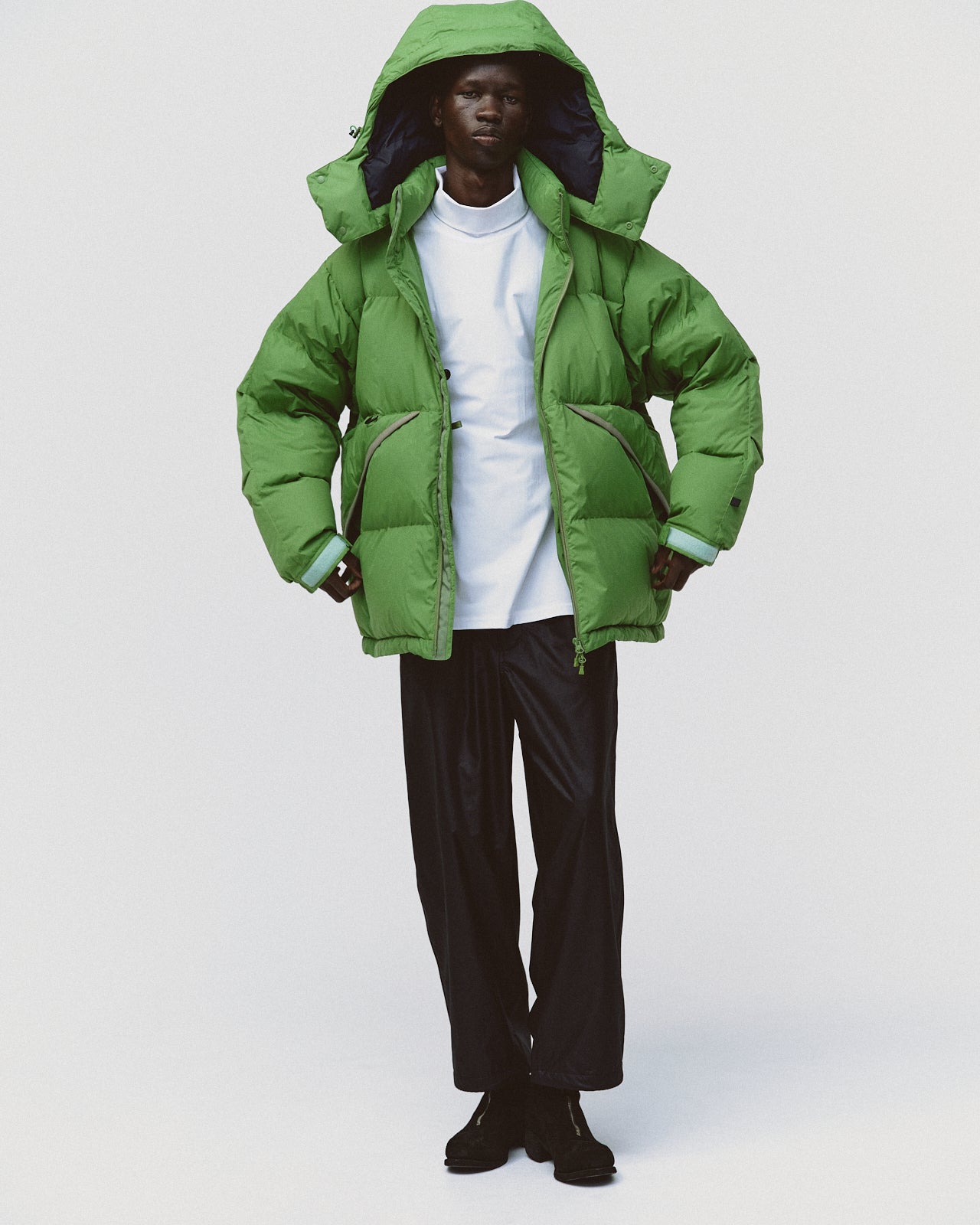 model：H186, B80, W65, H85, Lサイズ着用