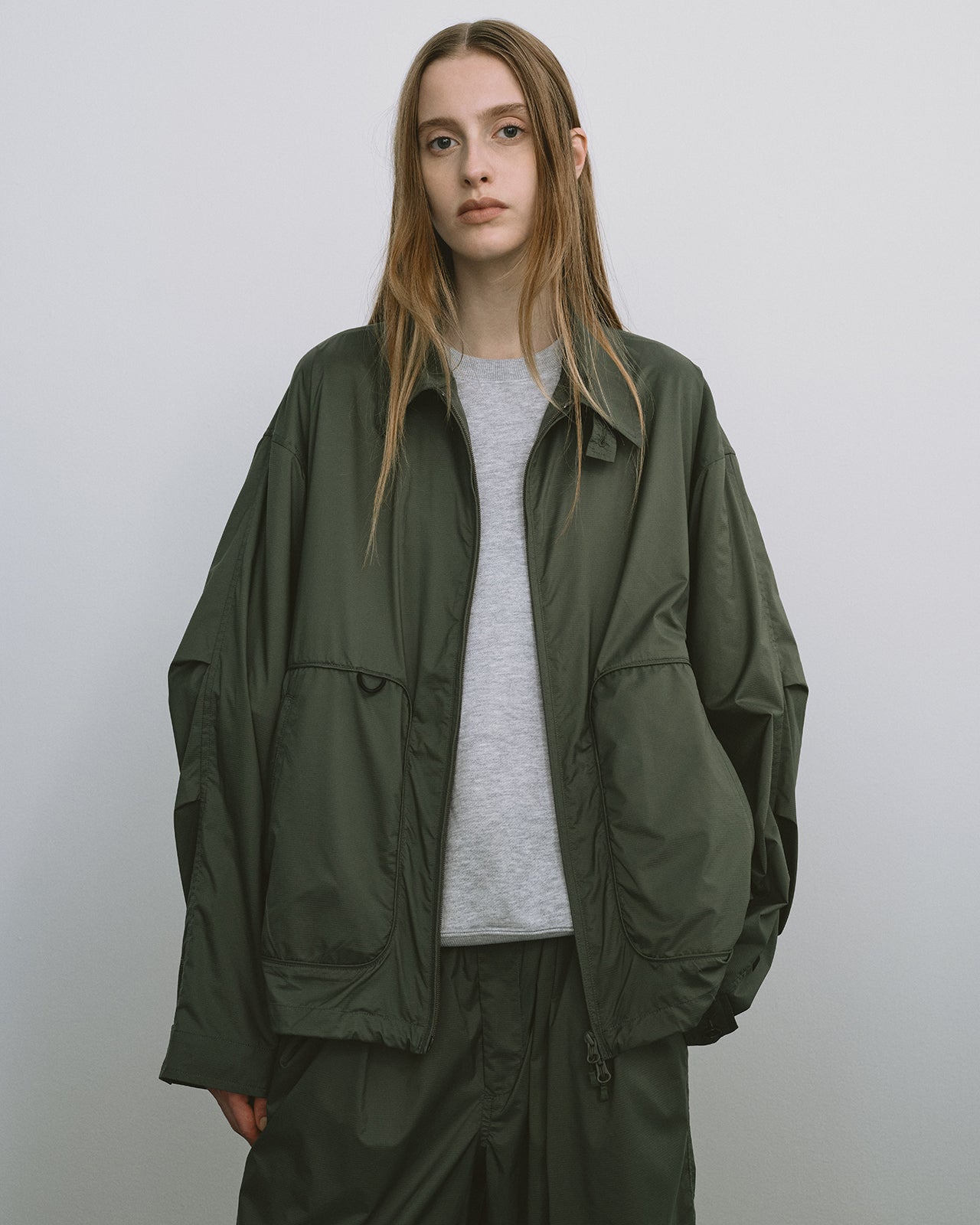 model：H177, B78, W60, H89, FREEサイズ着用