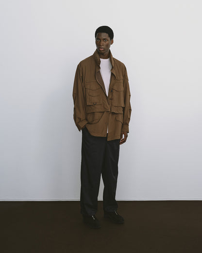 model：H187, B82, W70, H91, Lサイズ着用