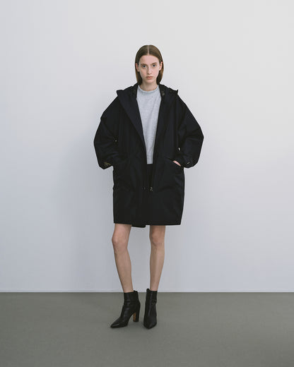 model：H177, B78, W60, H89, FREEサイズ着用