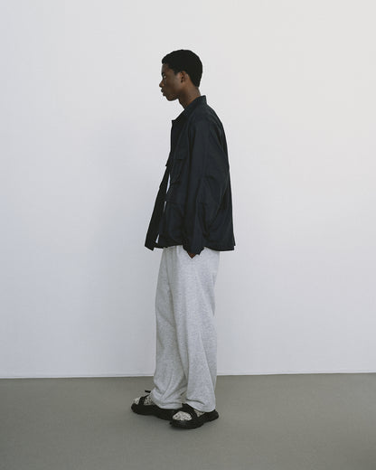 model：H187, B82, W70, H91, Lサイズ着用