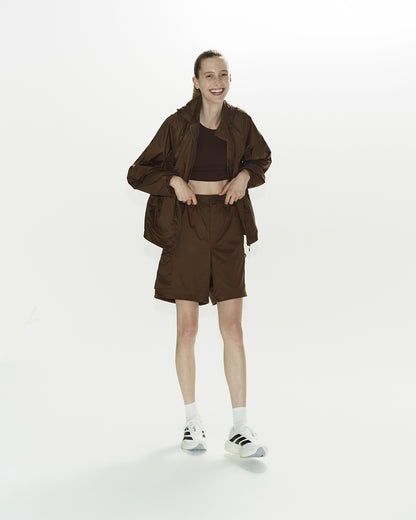 model：H177, B78, W60, H89, FREEサイズ着用