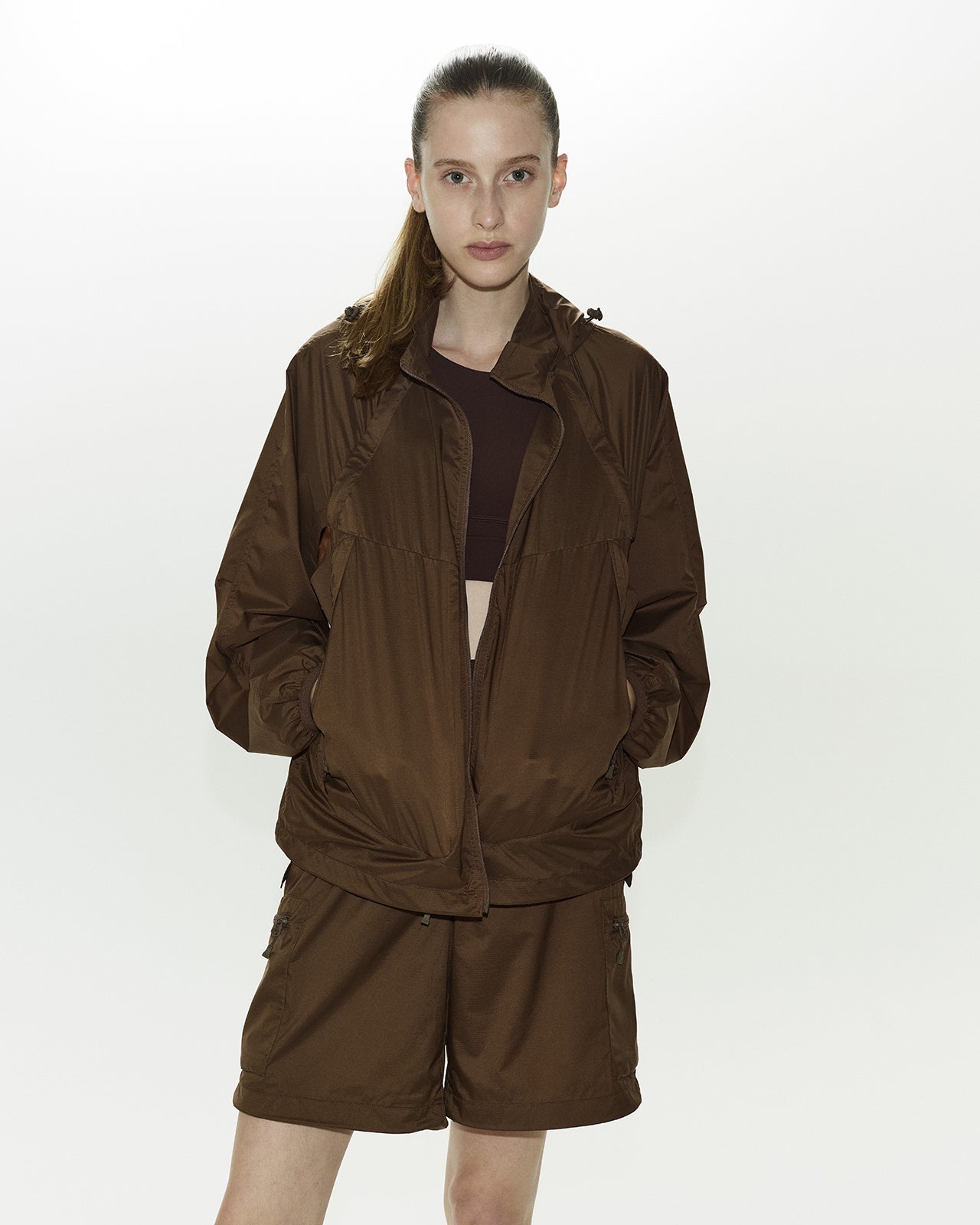 model：H177, B78, W60, H89, FREEサイズ着用