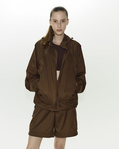 model：H177, B78, W60, H89, FREEサイズ着用