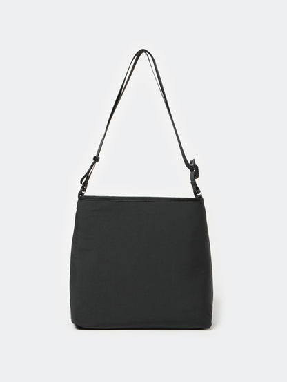 TECH REVERSIBLE ONE SHOULDER BAG