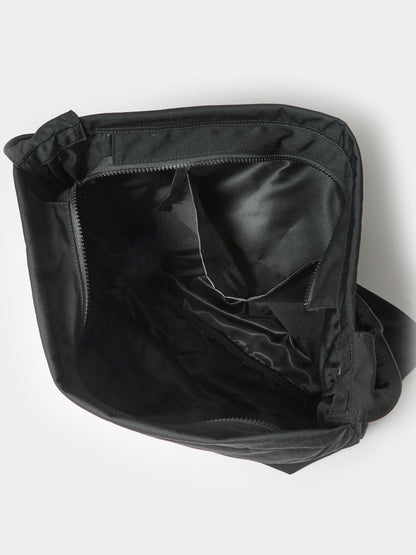 TECH SLING BAG