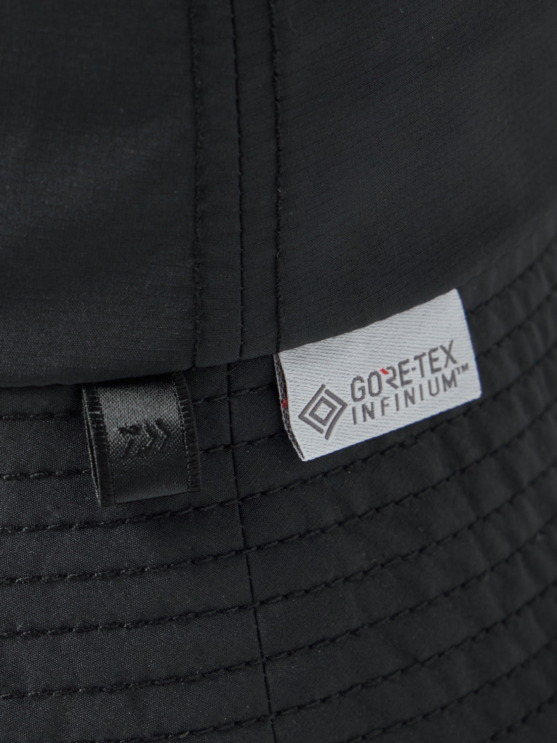 GORE-TEX WINDSTOPPER TECH BUCKET HAT