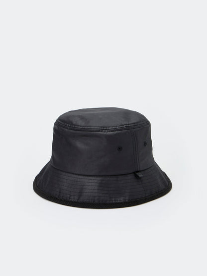 TECH HUNTER'S BUCKET HAT