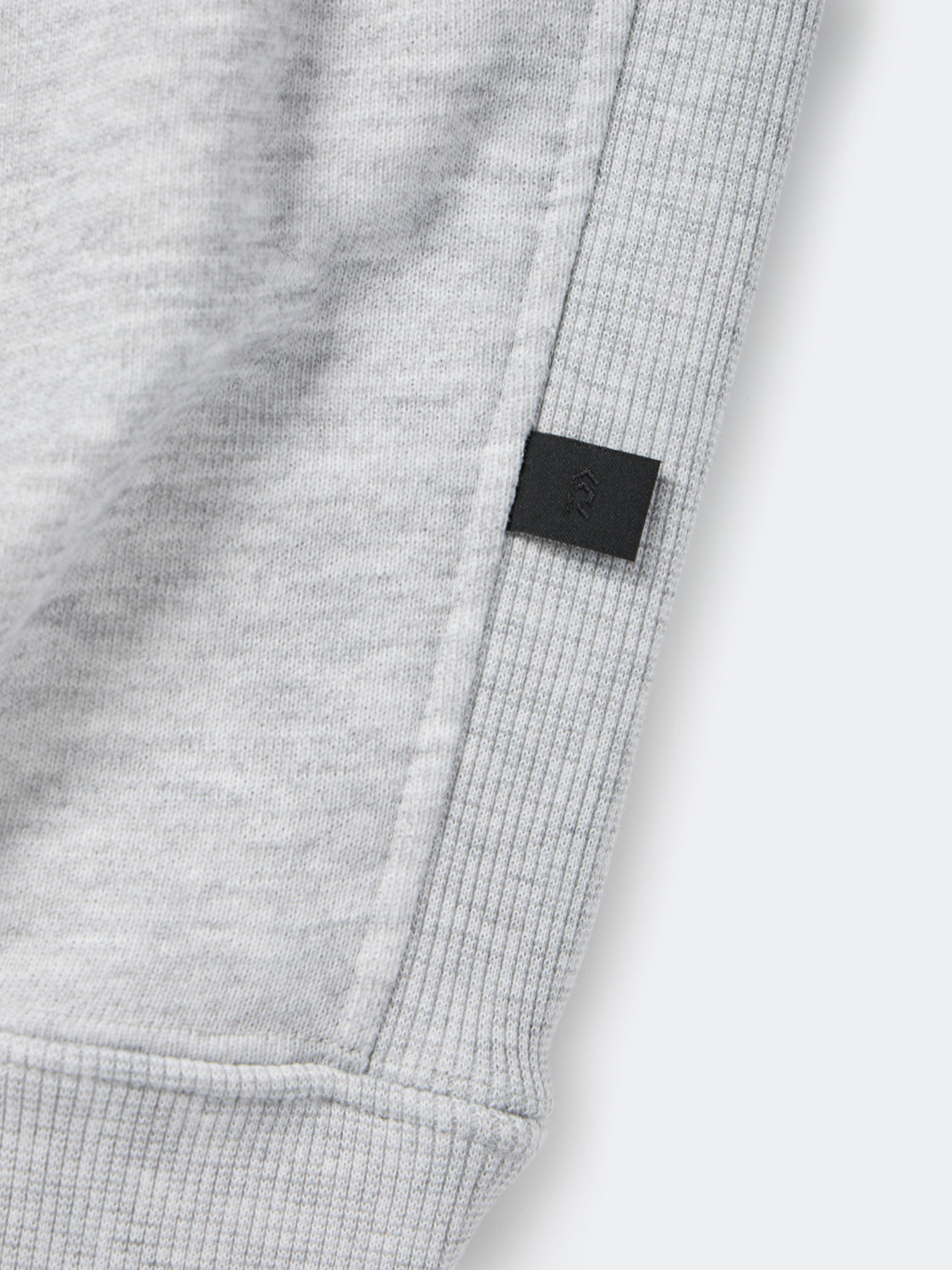 TECH SWEAT HOODIE – DAIWA PIER39