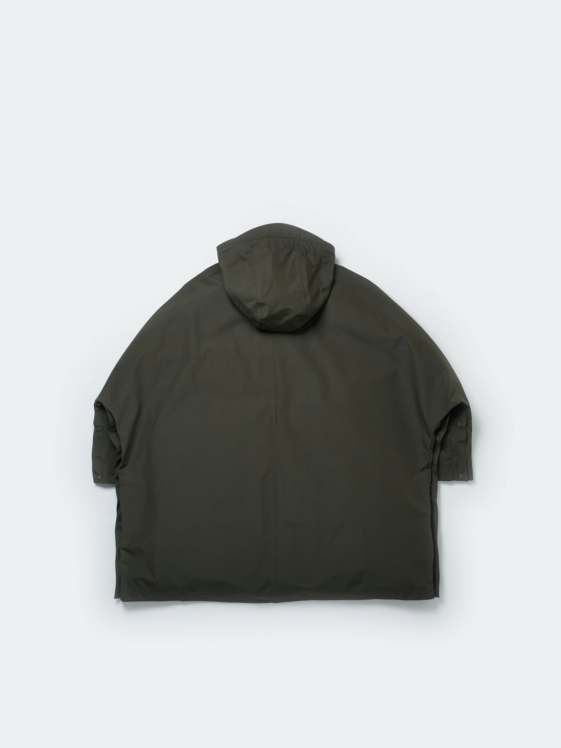 GORE-TEX WINDSTOPPER®︎TECH RAIN PONCHO – DAIWA PIER39