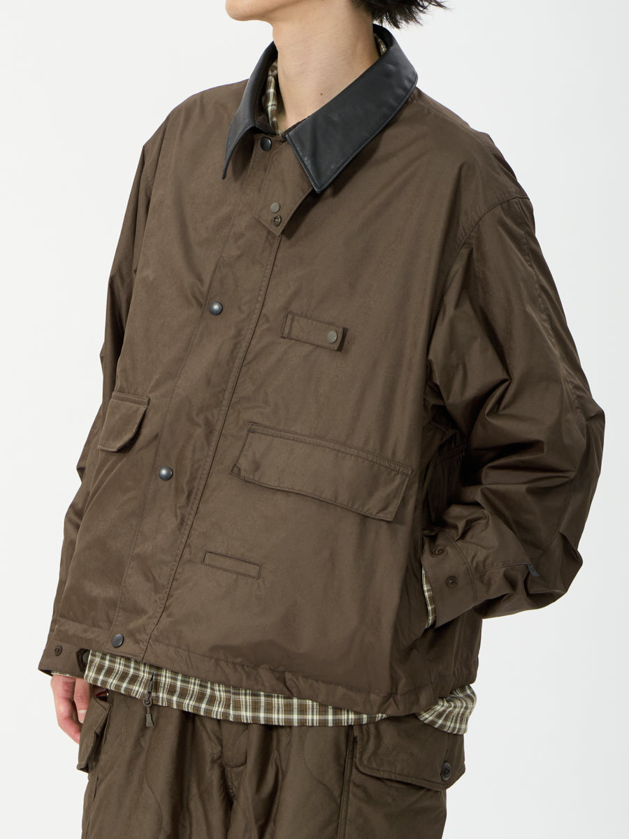 model：H181, C89, W68, H83, Lサイズ着用