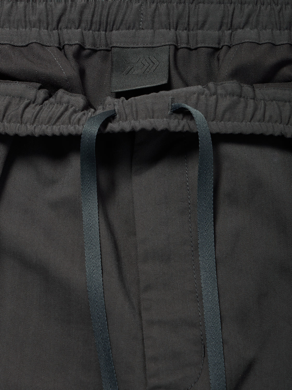 TECH EASY SHORTS HERRINGBONE