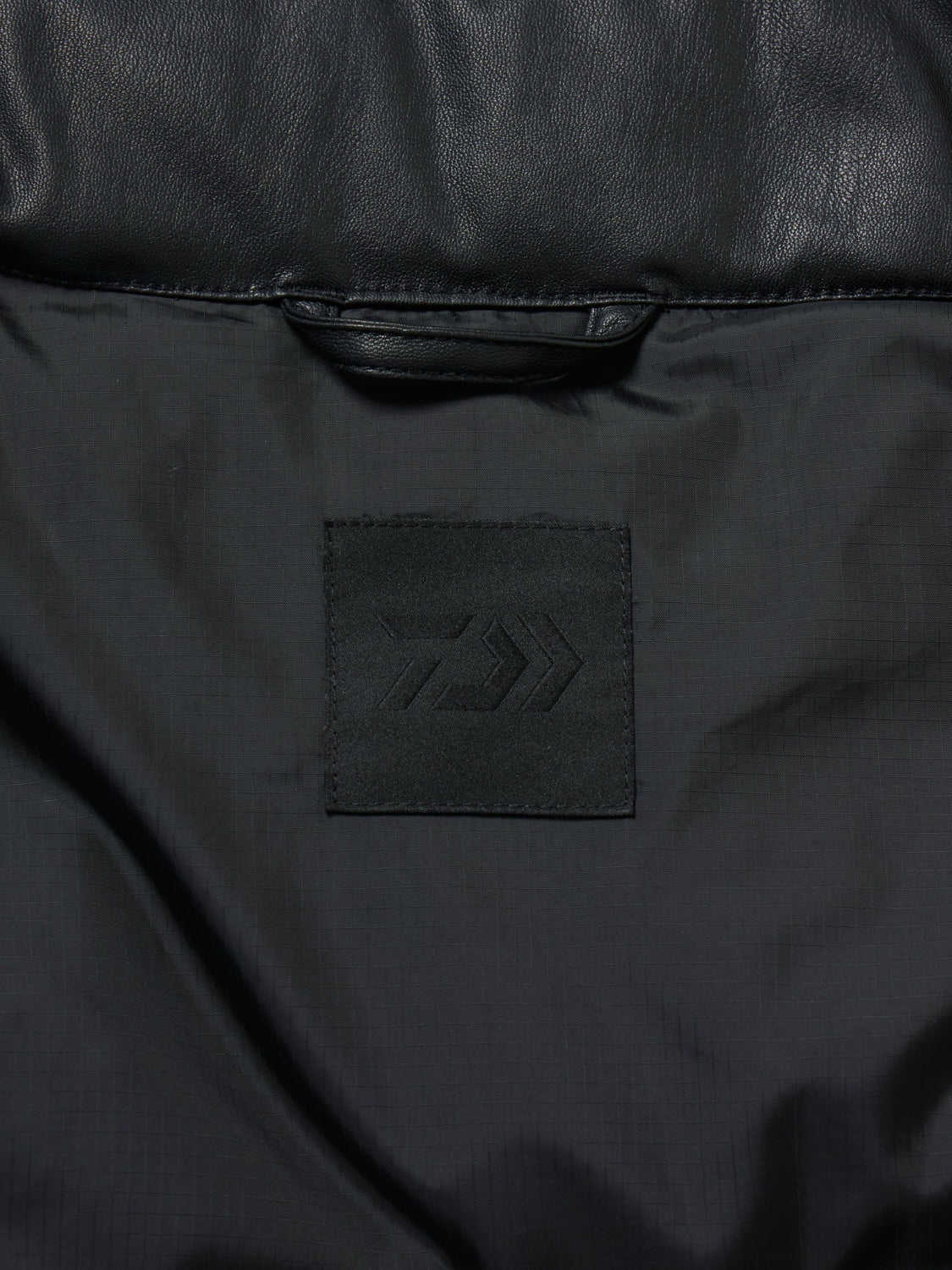 W's TECH 2WAY SYNTHETIC SKIN DOWN JACKET