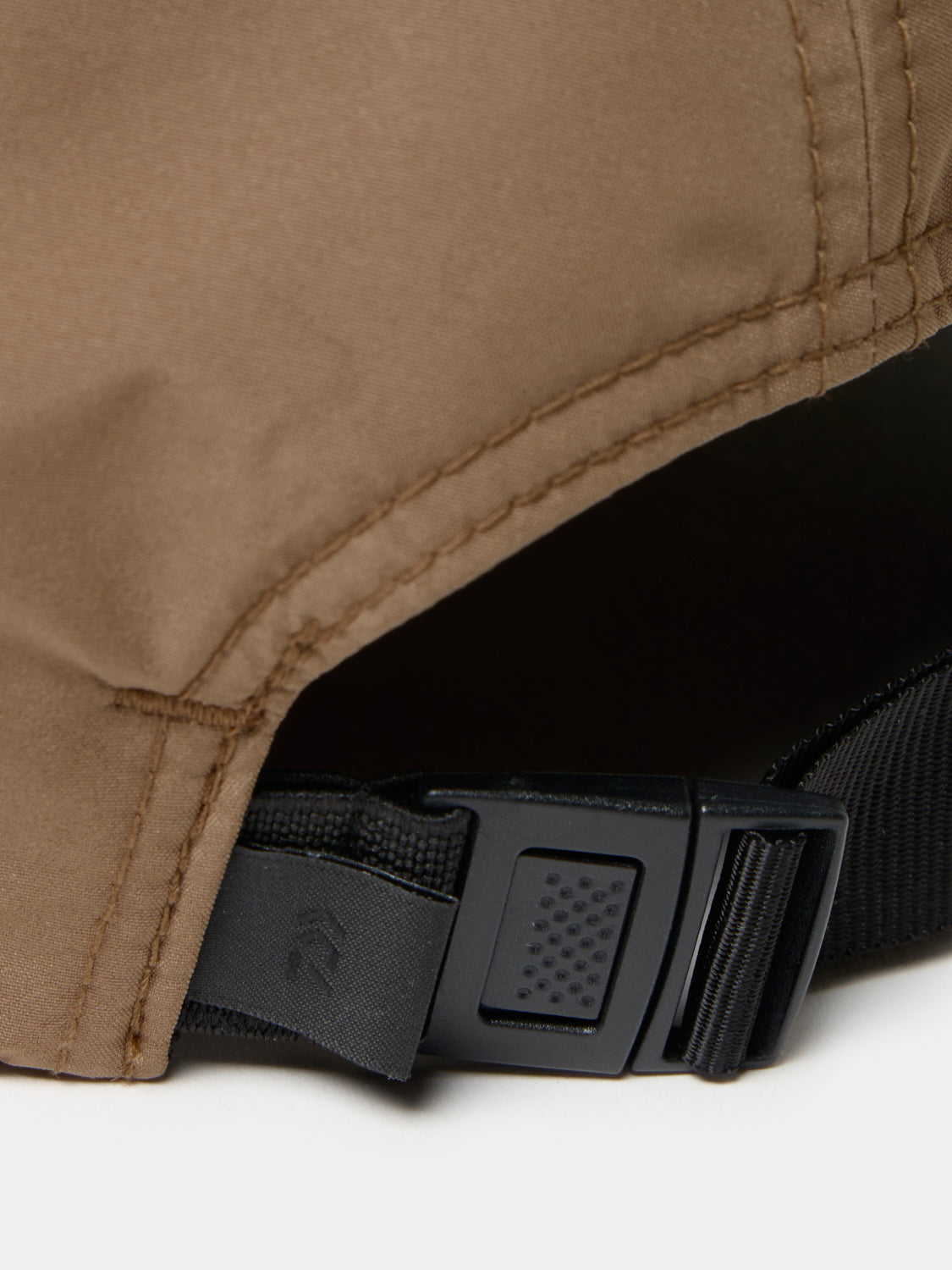 WINDSTOPPER® TECH 6PANEL CAP