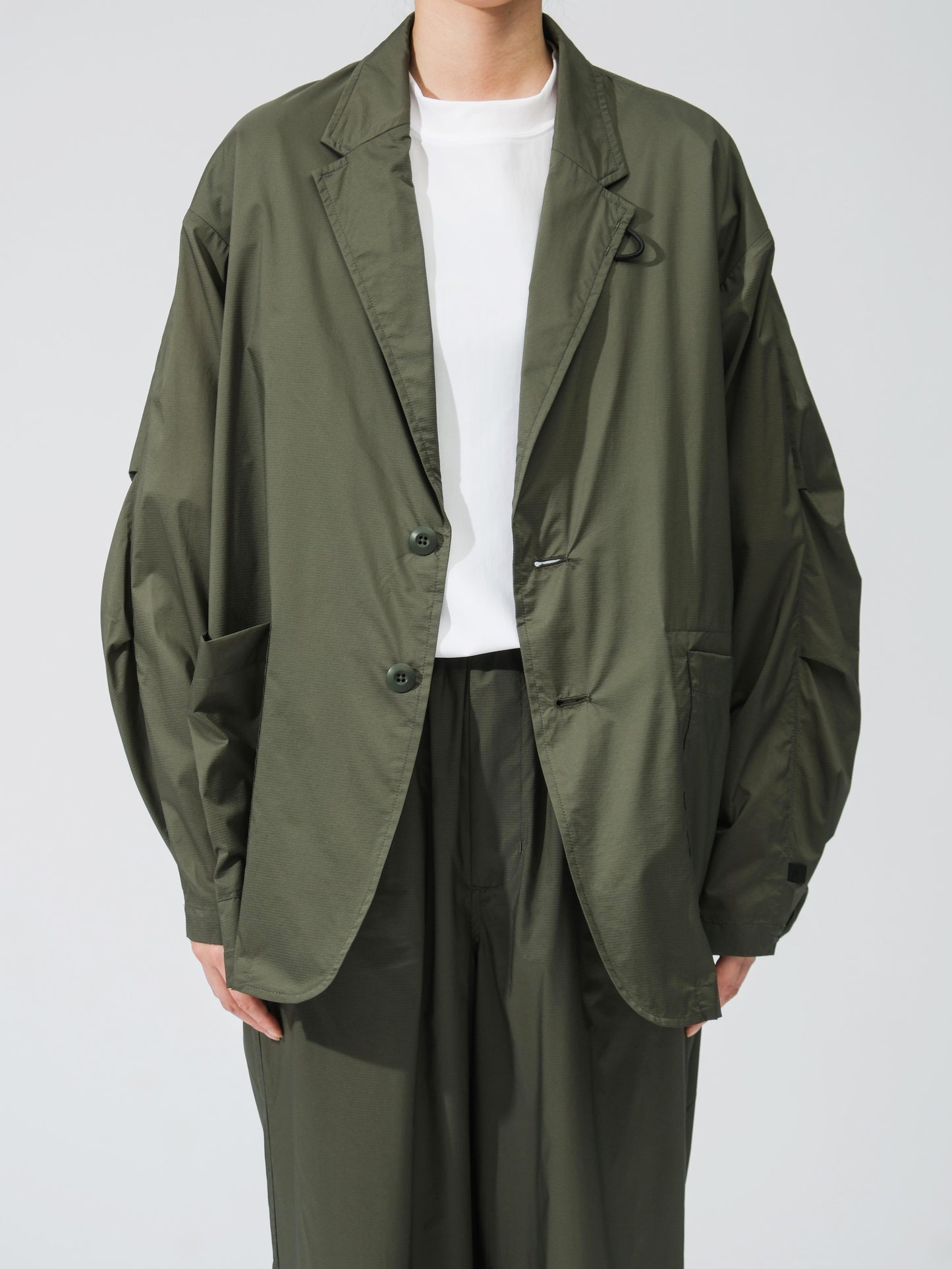 model：H164, FREEサイズ着用