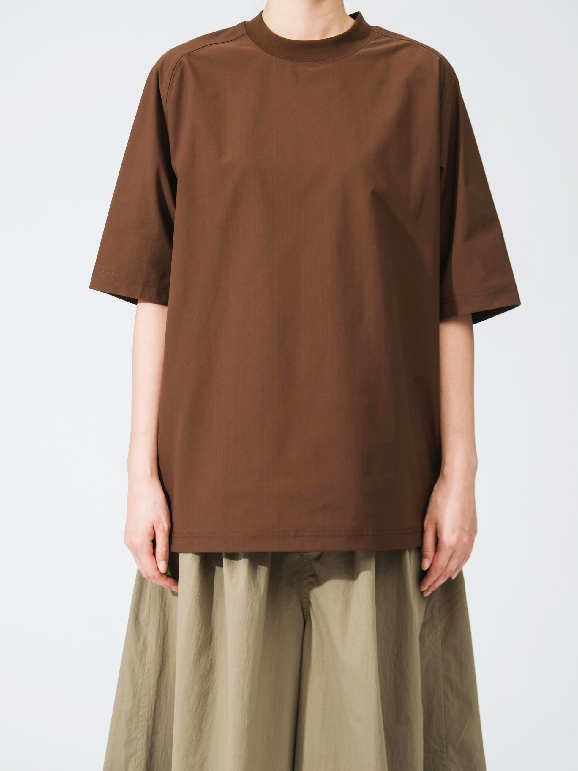 model：H164, FREEサイズ着用
