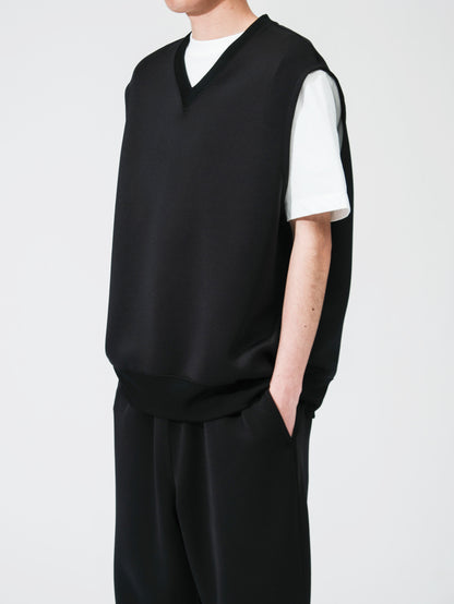 TECH SCUBA KNIT VEST